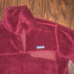 Patagonia fleece pullover